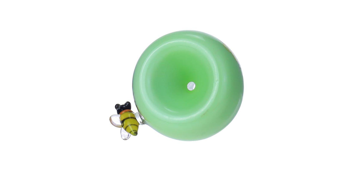 HoneyDew WPH-851 – 14mm Glass Bowl with Bee Accent (12ct Display)